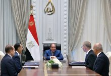 الرئيس السيسي خلال اجتماعه مع رئيس الوزراء وزير البترول