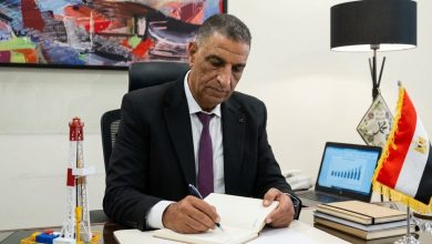 الكاتب: عماد حمدي منسي