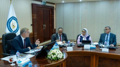 المهندسة ريهام علفة رئيس الإسكندرية للبترول أثناء الجمعية العمومية