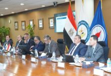 المهندس صلاح عبد الكريم رئيس هيئة البترول أثناء اعتماد نتائج أعمال "جنوب الضبعة" و"بترونفرتيتي"
