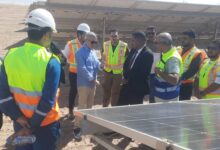 رئيس هيئة الطاقة المتجددة يتفقد مع الوفد السوداني محطة الزعفرانة