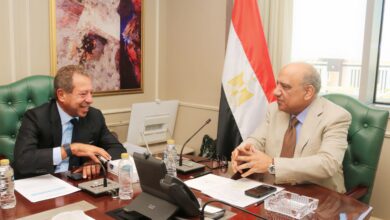 وزير الكهرباء أثناء لقائه مع وفد شركة «أوراسكوم للإنشاءات» برئاسة المهندس أسامة بشاي، الرئيس