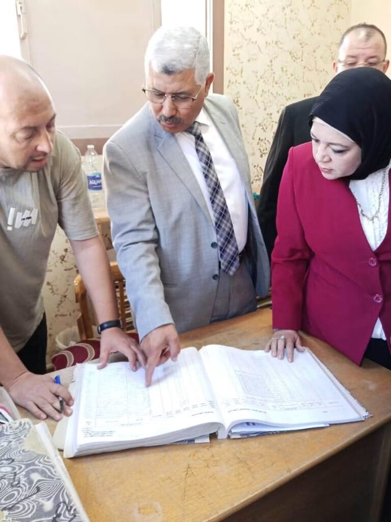 رئيس جنوب الدلتا لتوزيع الكهرباء يتفقد فرعي طوخ وشبين القناطر 