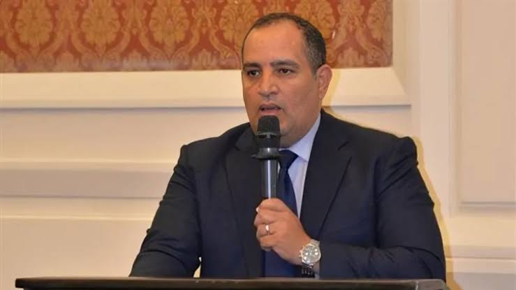 الدكتور سمير رسلان رئيس الشركة القابضة لجنوب الوادي للبترول