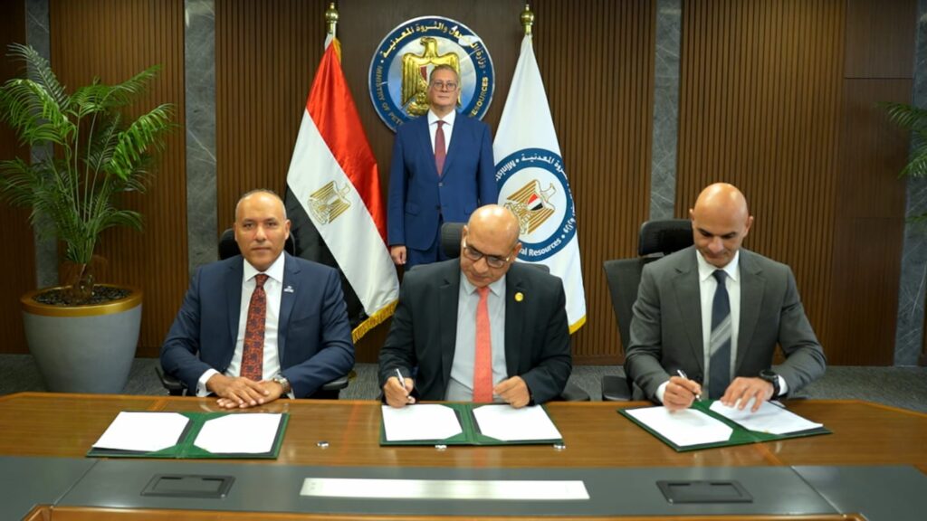 مصر تجري مسح سيزمي بخليج السويس لتعظيم فرص اكتشاف البترول وزيادة الإنتاج