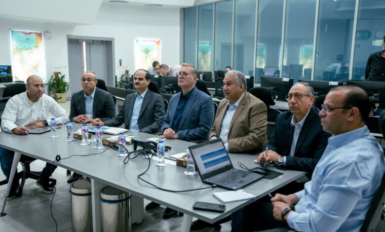 وزير البترول يتفقد مركز التحكم القومي للغاز